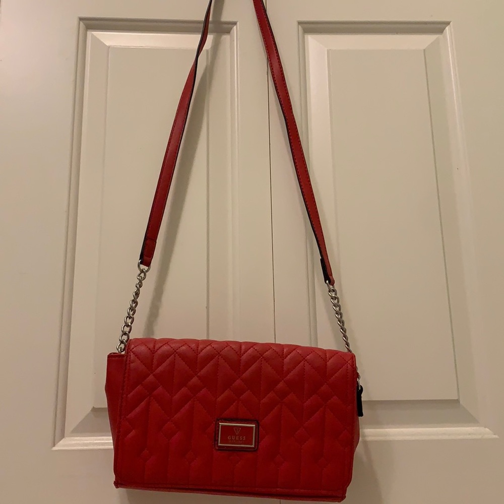 Red Guess Handbag. Medium size.